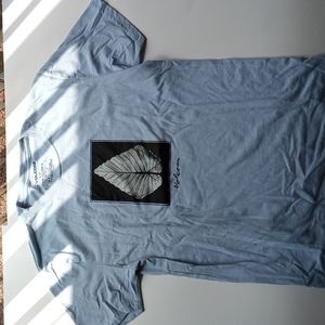 Volcom t-shirt